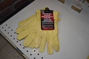 lot 458 image: (2) Pair Grain Leather Driver Gloves Size Large