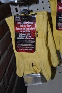 lot 457 image: (3) Pair Grain Leather Driver Gloves Size Large