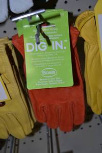 lot 441 image: (3) Pair Womens Split Leather Driver Gloves - One Size fit all