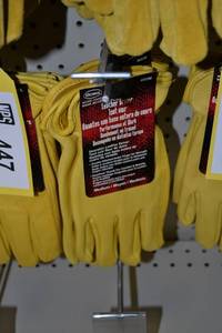 lot 444 image: (2) Pair Deerskin Driver Gloves Size Medium
