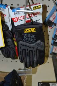lot 399 image: Mechanix M-Pact Impact Protection Gloves Size Medium