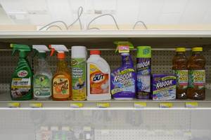 lot 340 image: (10) Bottles of Assorted Cleaners