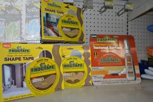 lot 368 image: 4 Packs of FROG TAPE Shape Tape and Texture Tape