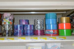 lot 373 image: (19) Rolls of Assorted Color Duck Tape (Duct)
