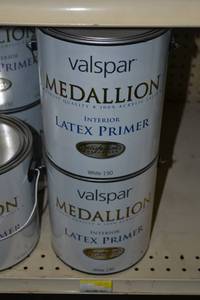lot 1647 image: (4) 1 Gallon Valspar Medallion Interior Latex Primer