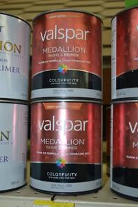 lot 1658 image: (2) 1 Quart Valspar Medallion Exterior Latex