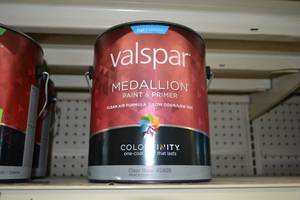 lot 1662 image: 1 Gallon Valspar Medallion Paint & Primer Exterior Latex