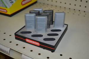 lot 1917 image: Lot of 7 Ronson Refillable Lighters