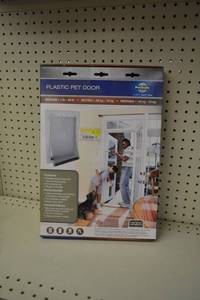 lot 1903 image: PetSafe Plastic Pet Door, Medium