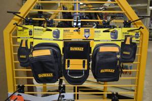 lot 2367 image: (5) DeWalt Heavy Duty Hammer Holder, Accessory Pouches and Cell Phone Holders