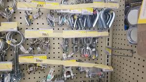 lot 1001 image: Inventory of Wire Rope Thimbles, Swivels and Clevises