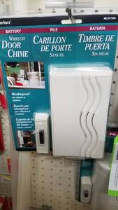 lot 1165 image: Carlon Wireless Doorbell Chine Kit