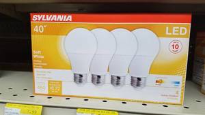 lot 1195 image: (16) Sylvania LED Bulbs - Soft White 40W