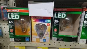 lot 1201 image: (8) Ultra Filament LED Bulbs - Some 3-Way