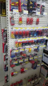 lot 1233 image: Huge Inventory of Solderless Connectors, PushGards, Wire Nuts and More