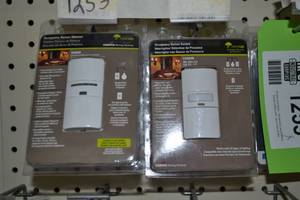 lot 1253 image: (4) Cooper Occupancy Sensor Switches