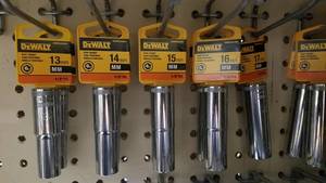 lot 1971 image: (19) DeWalt 6pt 12 Drive Deepwell Sockets - Metric