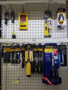 lot 1988 image: Large Inventory of Stanley and Irwin Screwdrivers