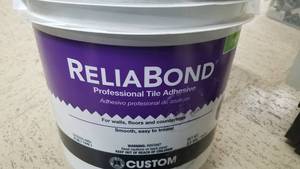 lot 2061 image: Reliabond Professional Tile Adhesive 3.5 Gallon