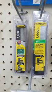 lot 2095 image: Lot of Staples and Brad Nail packages