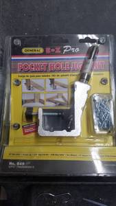 lot 2113 image: General EZ Pro Pocket Hole Jig