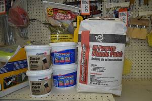 lot 2249 image: Zinsser Stucco patch and Drylok Fast Plug Hydraulic Cement  25 LB Dry Stucco Patch