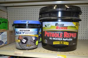 lot 2268 image: 60 LBS Asphalt Pothole Repair  Filler