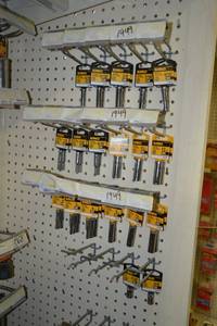 lot 1949 image: (31) DeWalt 14 Drive Deepwell Sockets
