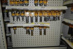 lot 1952 image: (34) DeWalt 12pt 38 Drive Deepwell Sockets