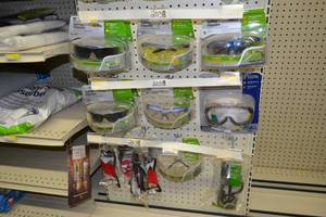 lot 2038 image: Lot of Assorted Safety Glasses