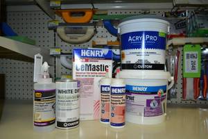 lot 2076 image: Lot of Tile Setting Adhesive and More
