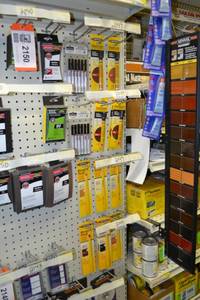 lot 2149 image: Inventory of Min-Wax Blend Stain Blend Markers and Pencils