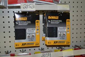 lot 2152 image: Inventory of DeWalt 14 Sheet Sandpaper