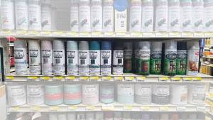 lot 819 image: Shelf of Rust-0leum Chalk Paint and More