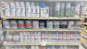 lot 820 image: Shelf of Rust-0leum Chalk Paint Quarts and More