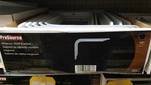 lot 871 image: (34) Magnum White Shelf Brackets 12 and 8