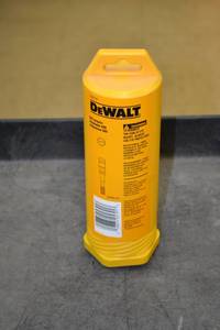 lot 485 image: DeWalt SDS Adapter