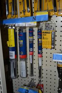 lot 490 image: (4) BOSCH Rebar Cutter Bits 1 to 58