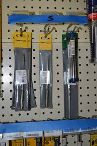lot 497 image: (13) GRK Fasteners Blitz SDS Drill Bits
