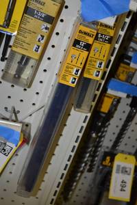 lot 507 image: (5) DeWalt 716 Hex Quick Connect Extensions 12 and 5-12