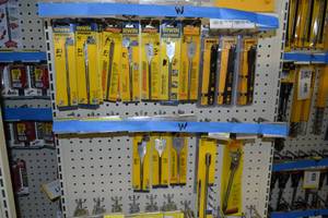 lot 503 image: (39) DeWalt and Irwin Spade Hole Drill Bits