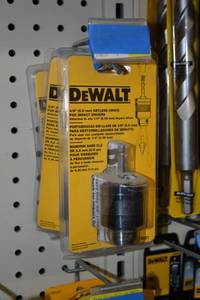 lot 510 image: (3) DeWalt Keyless Chucks