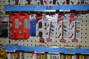 lot 519 image: Lot of Hole Saw Pilot Hole Bits and Adapter Nuts