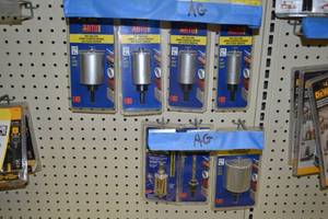 lot 526 image: (7) ARTU USA Grit Hole Saw Bits