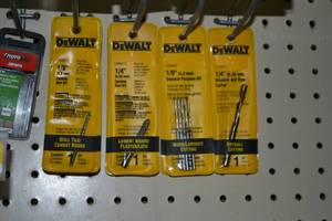 lot 540 image: (8) packages DeWalt Carbide and General Purpose Burr Bits