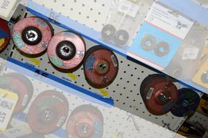 lot 576 image: (45) DIABLO 4 Grinding and Cut-off Wheels