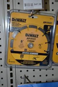 lot 572 image: DeWalt Segmented Rim 6 Mortar Saw Blade