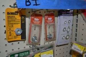 lot 602 image: Lot of Saw Blade and Saw Blade Adapters