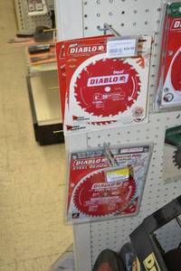 lot 604 image: (2) DIABLO Framing and Finishing Saw Blades 6 and 7-14