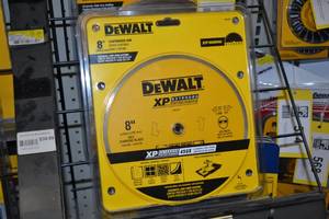 lot 609 image: 8 DeWalt Continuous Rim Tile Granite, Slate Cutting Blade
